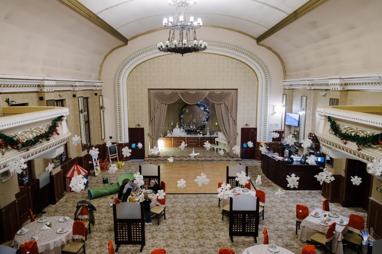Hotel La Belle Epoque Petroşani Exterior foto